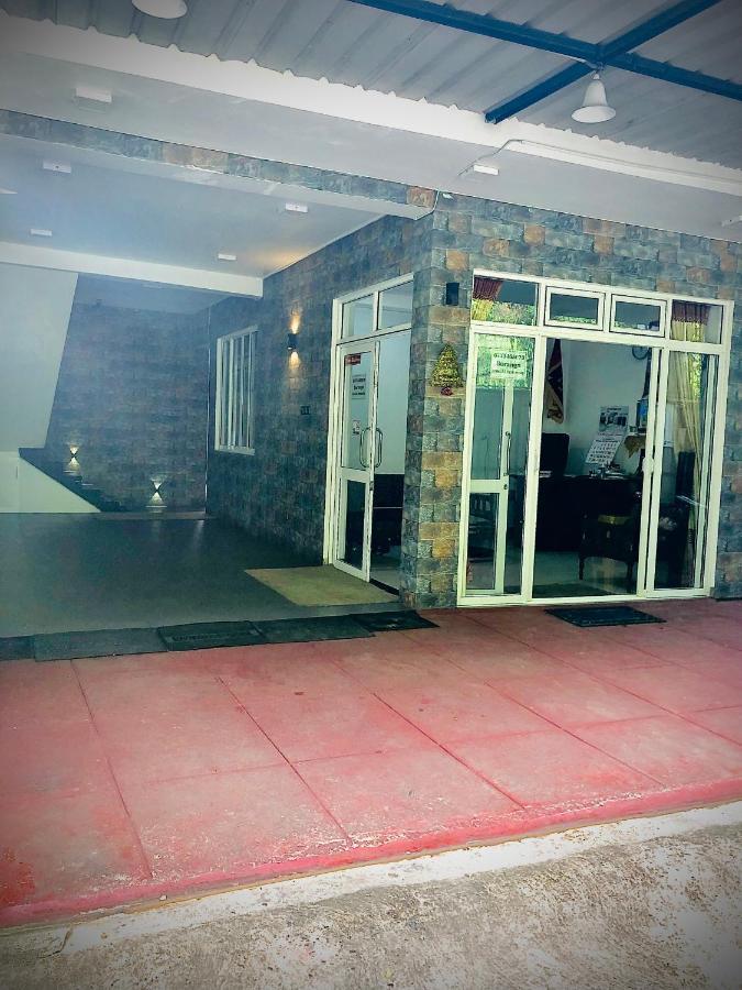 Jenushi Homestay 康提 外观 照片