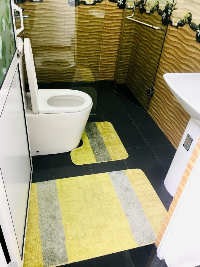 Jenushi Homestay 康提 外观 照片